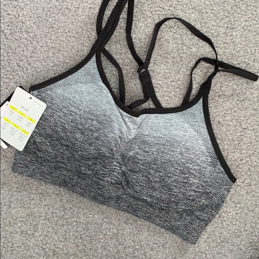Ladies sports bra champion grayish and black